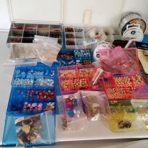 Large Mixed Jewerly Making Lot.